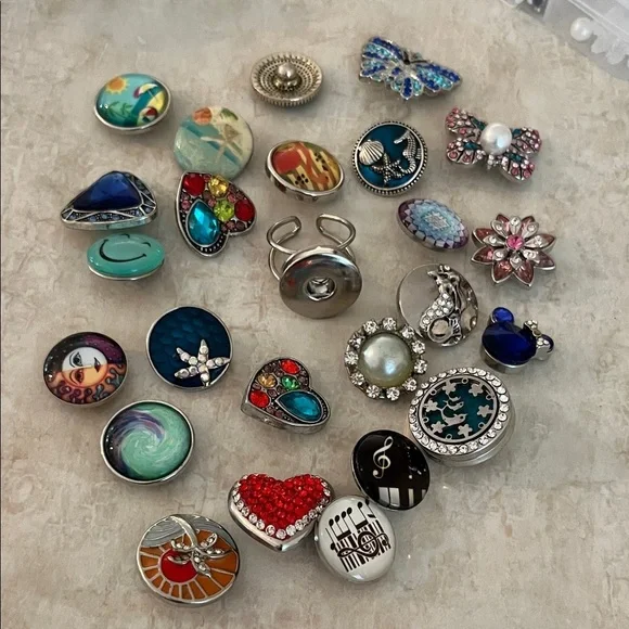 Colorful Snap Button Charms Collection Rings - Picture 1 of 6
